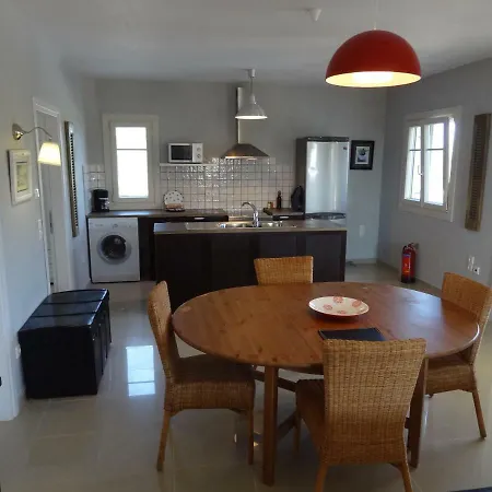 Apartment Elaia & No.2 Gaios
