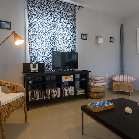 Apartment Elaia & No.2 Gaios