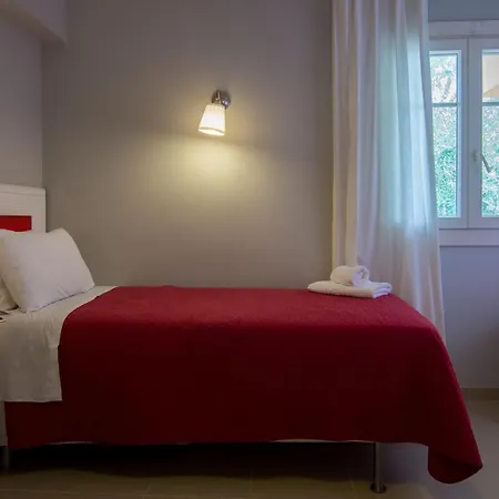 Elaia Suites&apartments No.2 *
