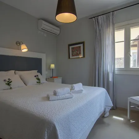 Elaia & No.2 Apartment *
