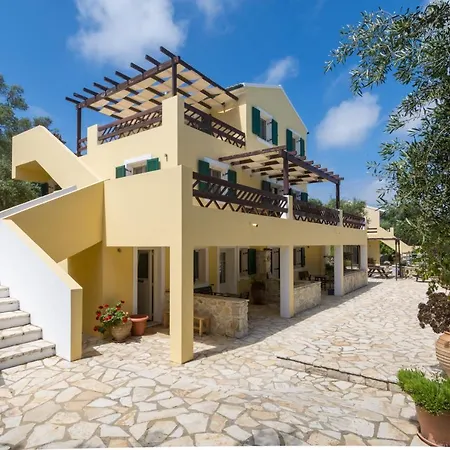 Elaia & No.2 Apartment Gaios